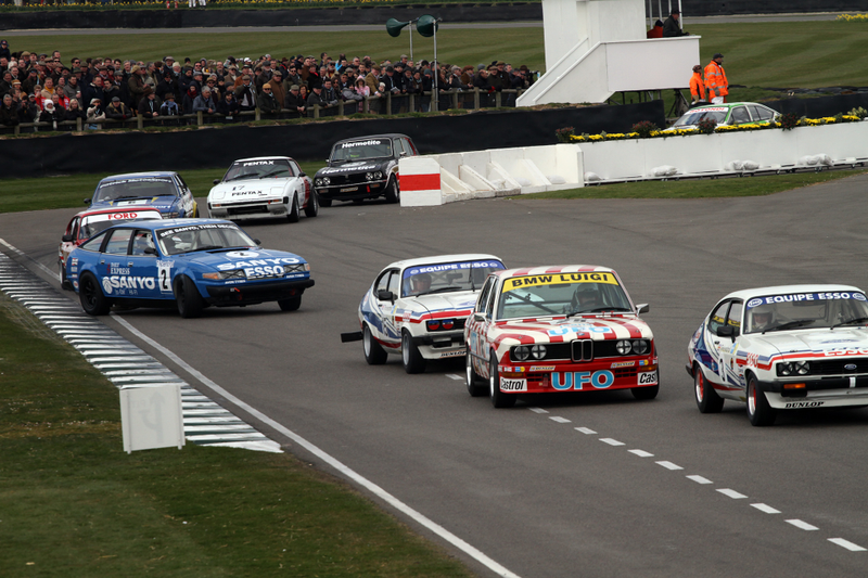 Illustration for article titled Chris Harris Shows Why Nothing Beats Classic Touring Car Racing